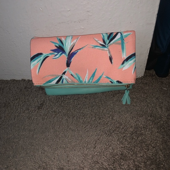 Rachel Pally Aqua and Peach Clutch - Picture 4 of 13